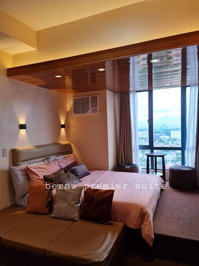 Aparthotel Congressional Town Center Manila Exterior foto