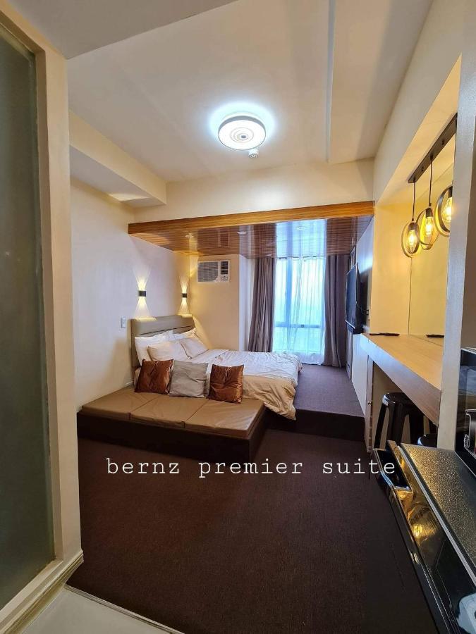 Aparthotel Congressional Town Center Manila Zimmer foto